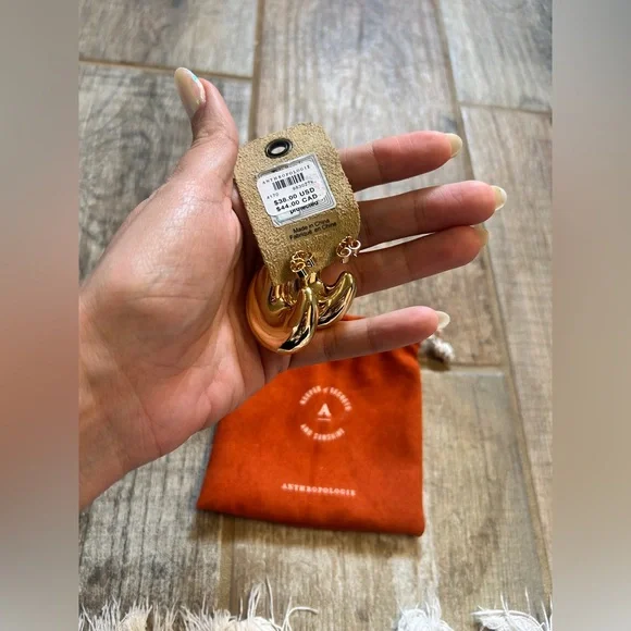 NEW NWT Anthropologie The Petra Drop Earrings: Chunky Edition - Picture 5 of 7